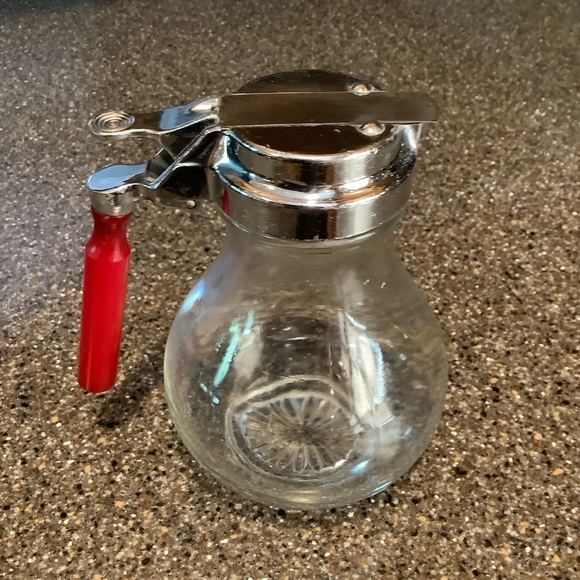 Antique 1950s heavy glass Syrup bottle Red Bakelite handle sunburst bottom - Picture 3 of 6